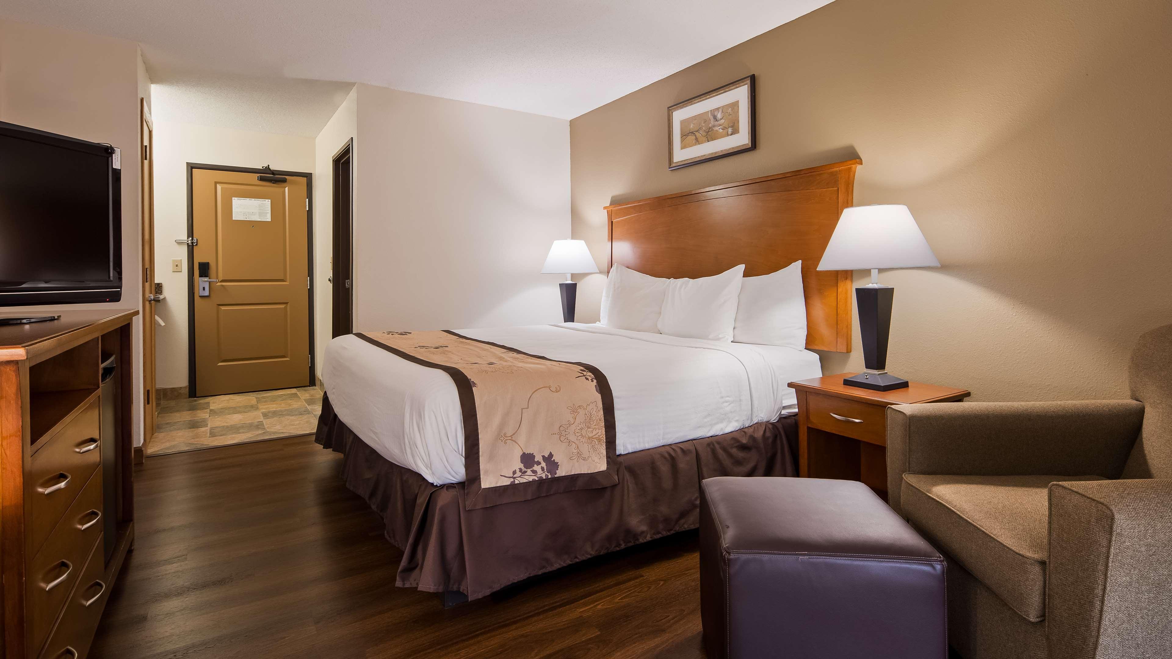 Best Western Alexandria Inn Екстериор снимка