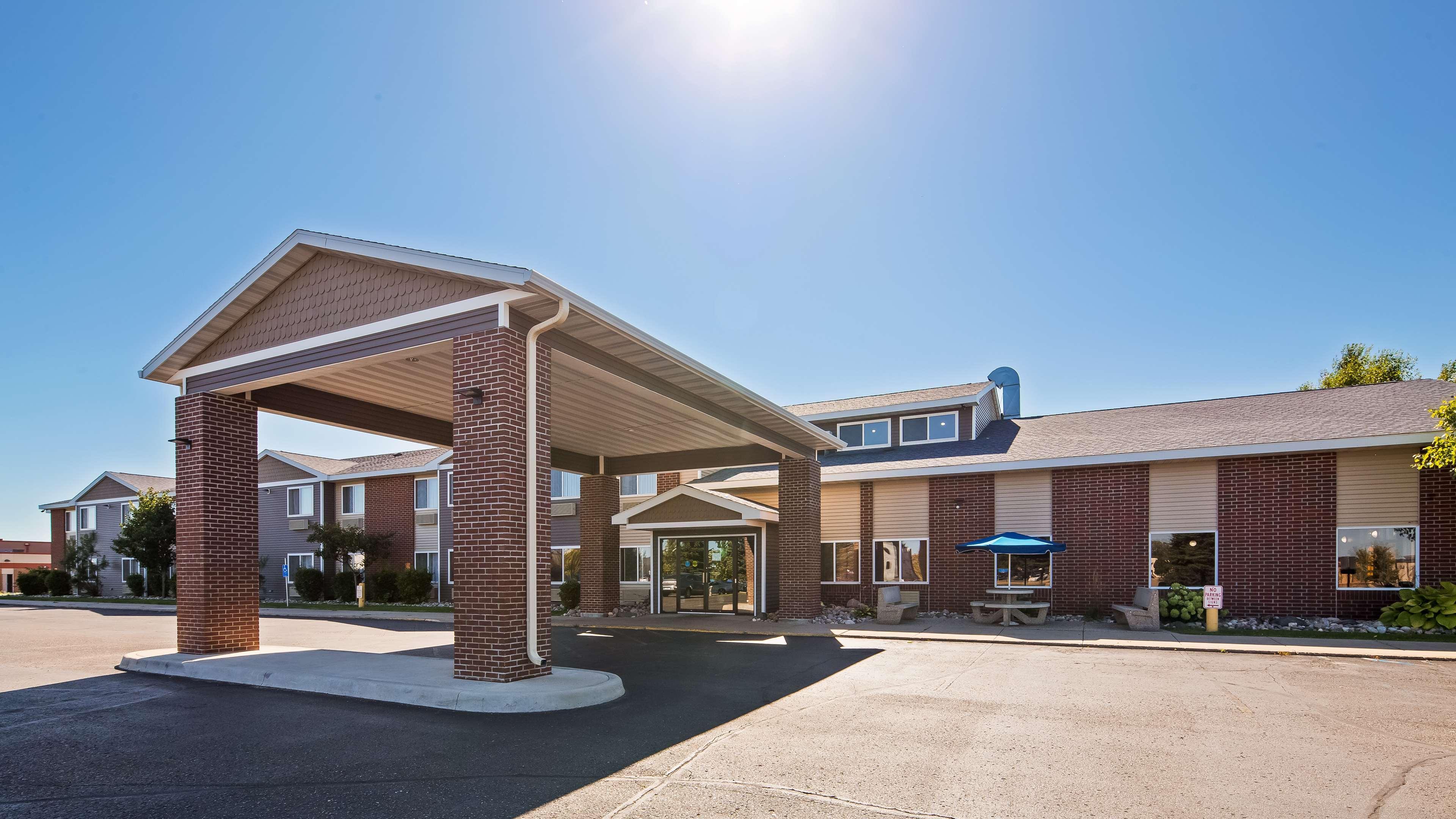 Best Western Alexandria Inn Екстериор снимка