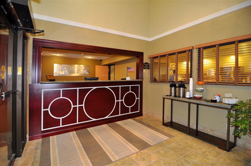 Best Western Alexandria Inn Интериор снимка