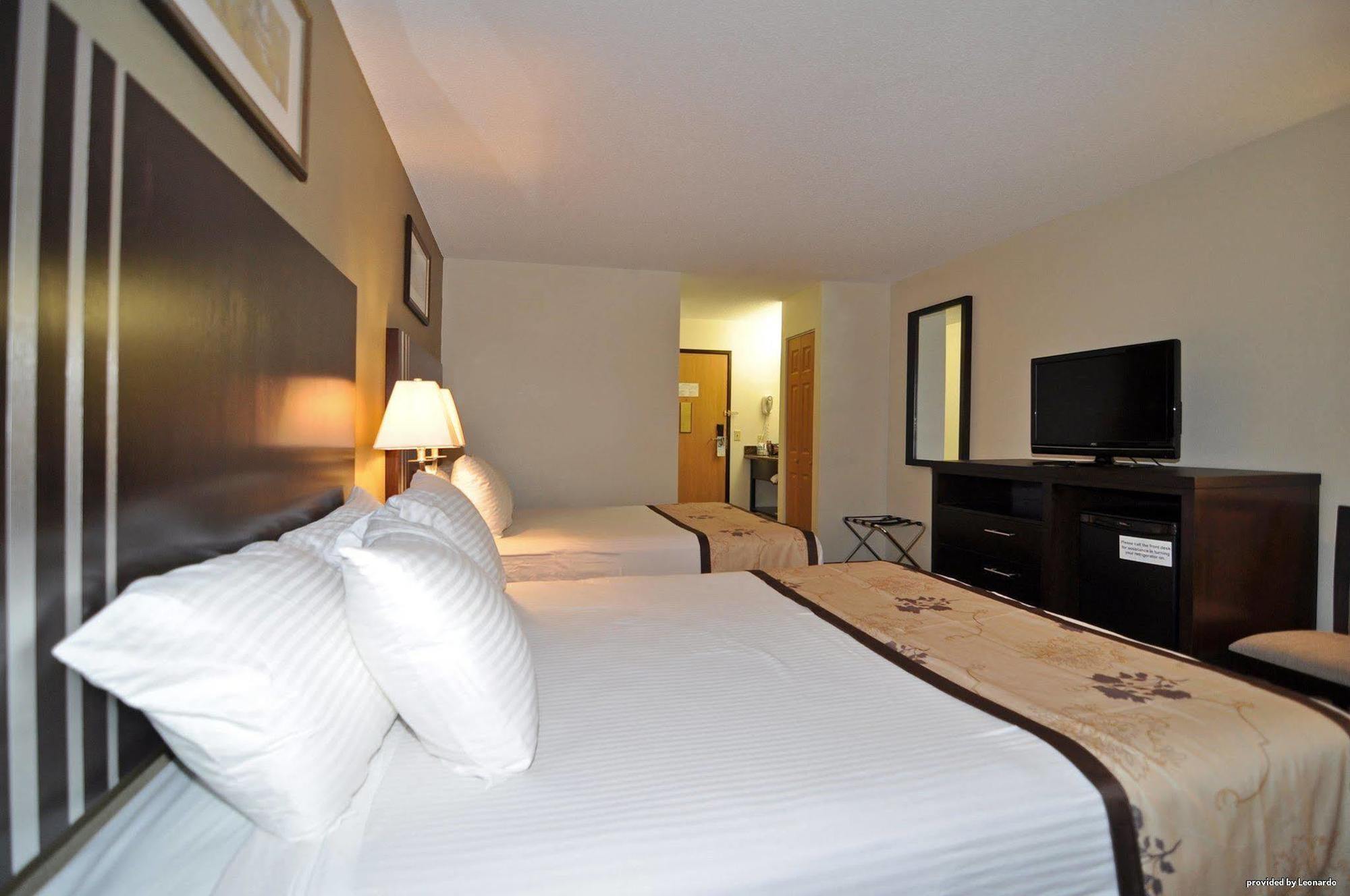 Best Western Alexandria Inn Стая снимка
